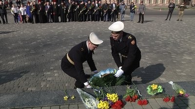 В Одесі святкували 206-у річницю з дня народження Тараса Шевченка В Одесі святкували 206-у річницю з дня народження Тараса Шевченка