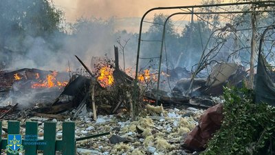 Нічна атака безпілотників на Одещину: пошкоджено цивільну інфраструктуру в двох районах Нічна атака безпілотників на Одещину: пошкоджено цивільну інфраструктуру в двох районах