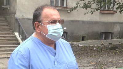Медик з Тернопільщини, який лікував хворих на COVID-19, помер не від коронавірусу Медик з Тернопільщини, який лікував хворих на COVID-19, помер не від коронавірусу