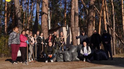 Жителі Ірпеня влаштували толоку
