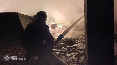Російські БПЛА атакували підприємство у Корюківці на Чернігівщині