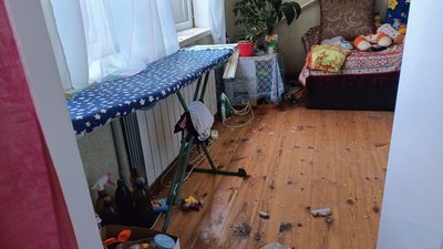 "Там була майстерня чоловіка і два гаражі, все згоріло вщент": лучани оглядають збитки від атаки російських БпЛА "Там була майстерня чоловіка і два гаражі, все згоріло вщент": лучани оглядають збитки від атаки російських БпЛА