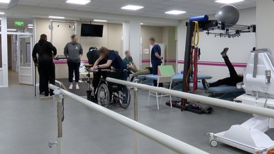 У Дніпрі працює новітній центр реабілітації для військових після тяжких поранень У Дніпрі працює новітній центр реабілітації для військових після тяжких поранень