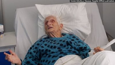 У Грузії від COVID-19 вилікували 102-річну жінку