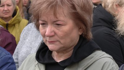 У Коломиї на Прикарпатті сотні людей прощалися із загиблим бійцем "десятки" Любомиром Бордуном У Коломиї на Прикарпатті сотні людей прощалися із загиблим бійцем "десятки" Любомиром Бордуном
