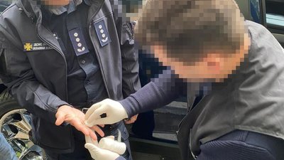 40 тисяч за пожежну безпеку: в Одесі посадовця ДСНС обвинувачують у хабарництві 40 тисяч за пожежну безпеку: в Одесі посадовця ДСНС обвинувачують у хабарництві