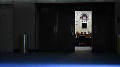 Сенат США погодив виділення 12 мільярдів доларів допомоги Україні