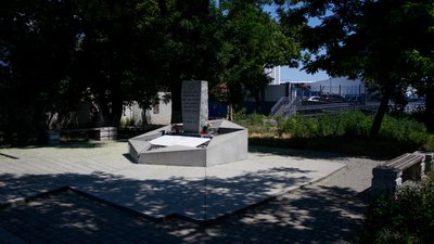 В Одесі представили чотири варіанти проєкту скверу "Проти забуття" В Одесі представили чотири варіанти проєкту скверу "Проти забуття"