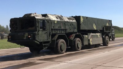 Військова техніка на параді. Що показали українцям та чим може захиститись армія ЗСУ Військова техніка на параді. Що показали українцям та чим може захиститись армія ЗСУ