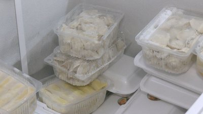 “Ми відповідаємо за їхнє здоров’я”: на Вінниччині волонтери приготували бійцям на Масницю 2000 млинців “Ми відповідаємо за їхнє здоров’я”: на Вінниччині волонтери приготували бійцям на Масницю 2000 млинців