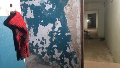 Вентиляція, світло, санвузли: у Харкові волонтери облаштовують укриття в багатоповерхівках Вентиляція, світло, санвузли: у Харкові волонтери облаштовують укриття в багатоповерхівках