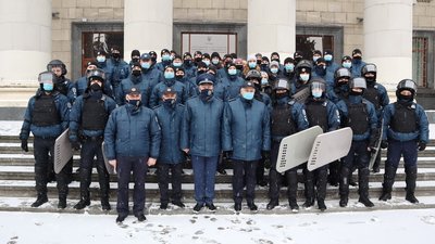 У житомирському Будинку правосуддя пройшли масштабні навчання Служби судової охорони і поліції У житомирському Будинку правосуддя пройшли масштабні навчання Служби судової охорони і поліції
