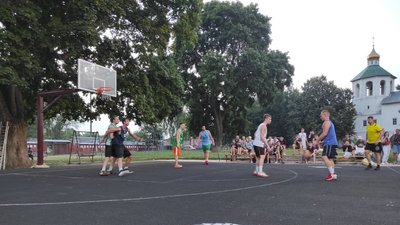 У Путивлі на Сумщині розіграли відкритий кубок з баскетболу