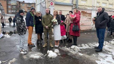 Реєстрація шлюбу 14 лютого: скільки пар запланували одружитися на Полтавщині Реєстрація шлюбу 14 лютого: скільки пар запланували одружитися на Полтавщині