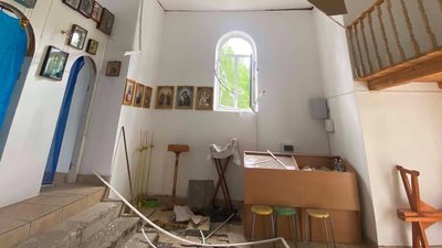 Пошкоджений храм у Сновську внаслідок атаки РФ