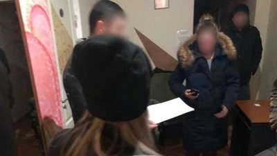 Власників готелю в Бахмуті викрили на сутенерстві Власників готелю в Бахмуті викрили на сутенерстві