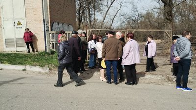 Чи законно обгородили лісопарк Никанорівський у Кропивницькому. Думки власника паркану, жителів, міськради і юриста Чи законно обгородили лісопарк Никанорівський у Кропивницькому. Думки власника паркану, жителів, міськради і юриста