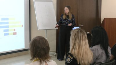 Більше жінок, ніж чоловіків: в Івано-Франківську представили гендерний профіль громади Більше жінок, ніж чоловіків: в Івано-Франківську представили гендерний профіль громади