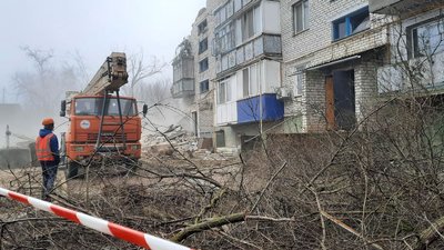 Рятувальники завершили пошук загиблих внаслідок вибуху в будинку на Миколаївщині. Що відомо Рятувальники завершили пошук загиблих внаслідок вибуху в будинку на Миколаївщині. Що відомо