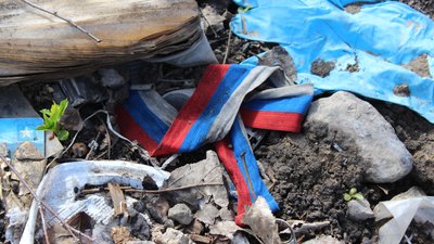 Вибухівка у банці з чаєм: з якими випадками "варварського мінування" стикаються сапери під Балаклією Вибухівка у банці з чаєм: з якими випадками "варварського мінування" стикаються сапери під Балаклією