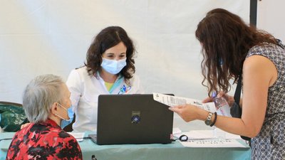 За минулу добу від COVID-19 вакцинували понад 2 тисячі мешканців Одеси За минулу добу від COVID-19 вакцинували понад 2 тисячі мешканців Одеси