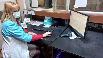 У медзакладах Полтавщини пацієнти можуть підтверджувати свою особу через додаток "Дія"