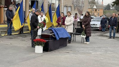У Тальному попрощалися із загиблим захисником