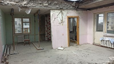 “Відновлювальні роботи у будинку, де обвалились плити, зробимо до кінця літа”— Олександр Вергун