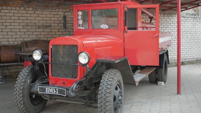 У Дніпрі відновили пожежну автоцистерну, якій понад 70 років У Дніпрі відновили пожежну автоцистерну, якій понад 70 років