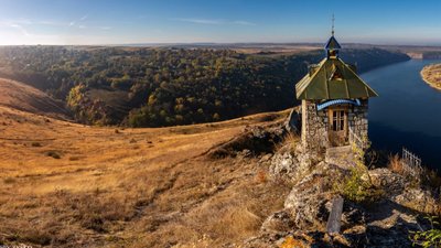 Сергій Зисько спеціалізується на пейзажній фотографії Сергій Зисько спеціалізується на пейзажній фотографії