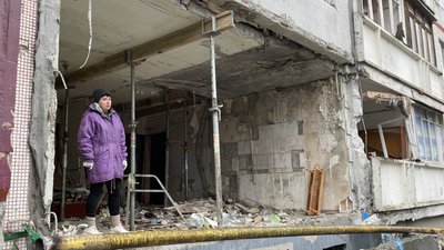 На Північній Салтівці у Харкові до ремонту готують будинок, в якому ніхто не живе На Північній Салтівці у Харкові до ремонту готують будинок, в якому ніхто не живе