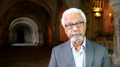 "Автор на півтонах". Літературні критики про нобелівського лауреата Гурну "Автор на півтонах". Літературні критики про нобелівського лауреата Гурну