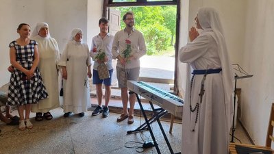 На Тернопільщині польські піаністи влаштували концерт і готують виступи до дня перемоги України На Тернопільщині польські піаністи влаштували концерт і готують виступи до дня перемоги України