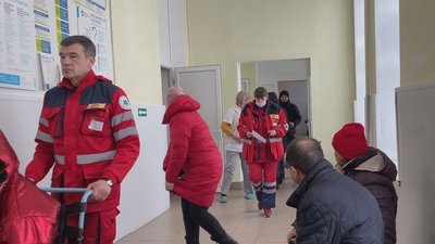 В одній з лікарень Дніпра рятують чотирьох поранених внаслідок ракетної атаки по Новомосковську