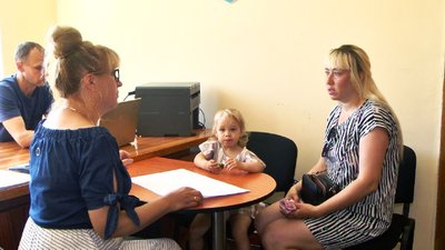 &quot;Херсон — це Україна&quot;: як допомагають переселенцям у вінницькому координаційному центрі