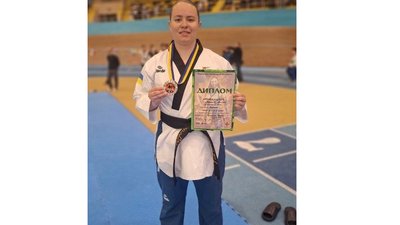 Поліцейська, Анастасія Матросова, Кривий Ріг, чемпіонат України, тхеквондо
