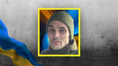 У Петровому попрощалися з бійцем Станіславом Пасічником