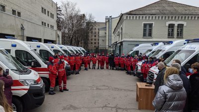 Харківська область отримала 17 нових реанімобілів