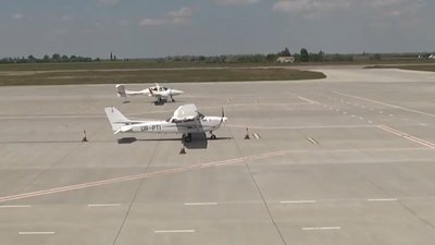 Херсонський аеропорт готується до відновлення пасажирського авіасполучення Херсонський аеропорт готується до відновлення пасажирського авіасполучення