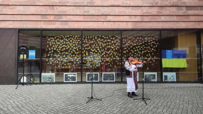 477 янголів: у Лейпцигу пройшла акція в пам'ять про загиблих внаслідок російської агресії дітей 477 янголів: у Лейпцигу пройшла акція в пам'ять про загиблих внаслідок російської агресії дітей