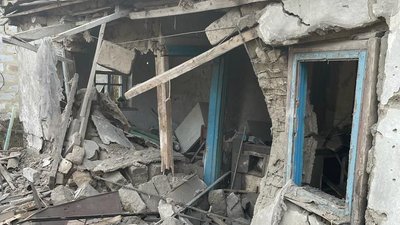 Армія РФ тричі обстріляла Бахмут. Є загиблі та поранені мирні жителі Армія РФ тричі обстріляла Бахмут. Є загиблі та поранені мирні жителі