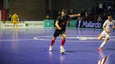 Команда сумчанина припинила боротьбу у футзальній "Лізі чемпіонів"
