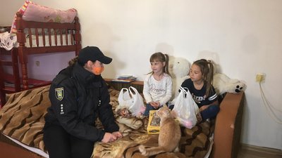 Львівські волонтери підготували понад 3 тисячі подарунків для дітей від Миколая