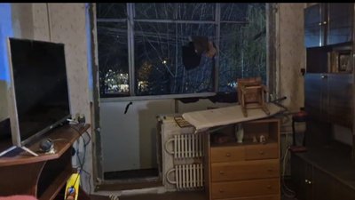 "Вся квартира в уламках". Що відбувається на місці удару по Кривому Рогу та що кажуть очевидці "Вся квартира в уламках". Що відбувається на місці удару по Кривому Рогу та що кажуть очевидці
