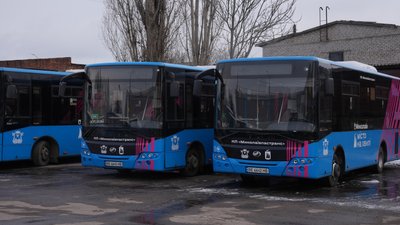 Комунальний транспорт