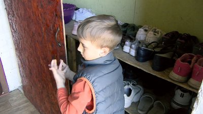 До Дня матері: волинянка Надія Степанюк виховує 17 всиновлених, прийомних та патронатних дітей До Дня матері: волинянка Надія Степанюк виховує 17 всиновлених, прийомних та патронатних дітей
