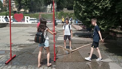 Спека триватиме впродовж тижня: як рятуватися ужгородцям Спека триватиме впродовж тижня: як рятуватися ужгородцям