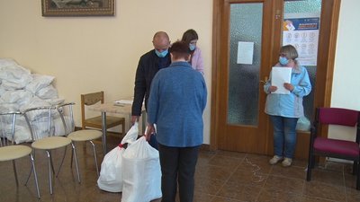 У Миколаєві за талонами приймають протоколи підрахунку голосів
