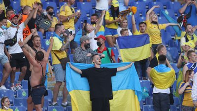Як фанати в Римі підтримували збірну України у чвертьфіналі Євро-2020: відео