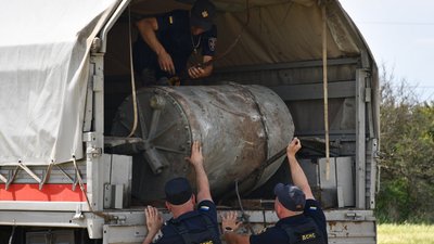 Як працюють миколаївські піротехніки під час війни розповіла речниця ДСНС Як працюють миколаївські піротехніки під час війни розповіла речниця ДСНС
